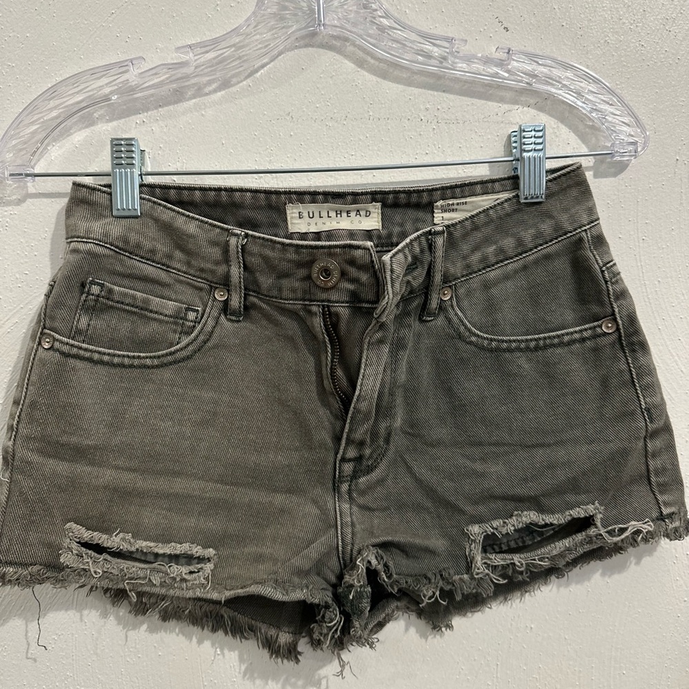Bullhead Women's Gray Denim Shorts
